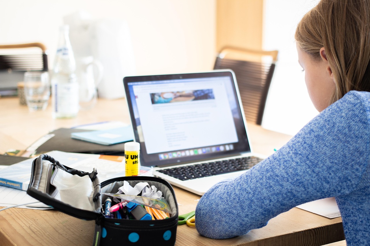 online learning student on laptop